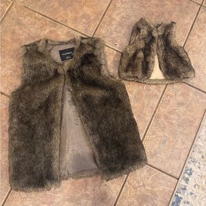 Glamsia women’s small Faux Fur Vest with Carters 12 m Set - Brown